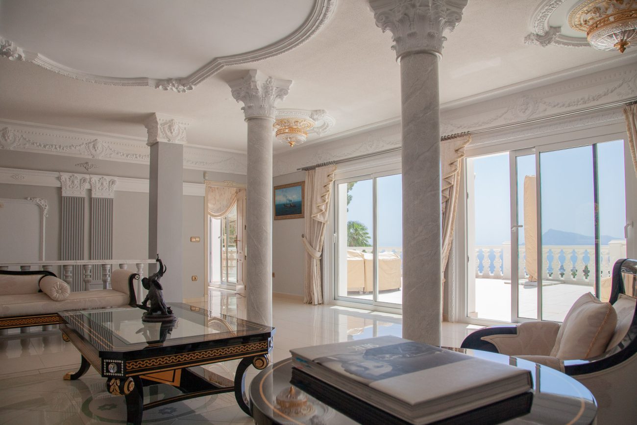 Spectacular luxury villa with views in Costa Blanca