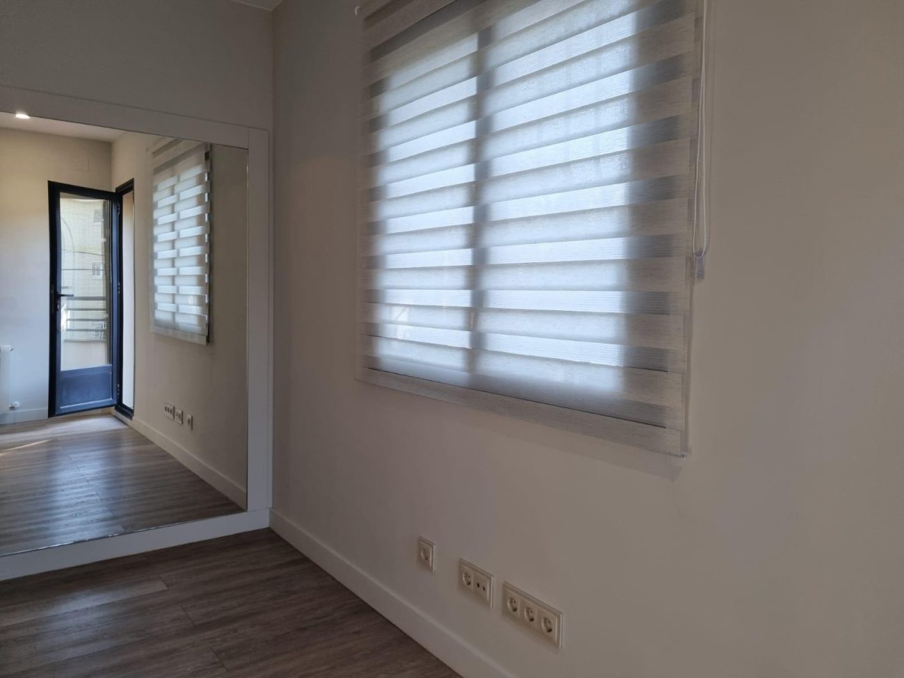 Location of the house: the quietest area, less than 100 meters to Castelldefels beach