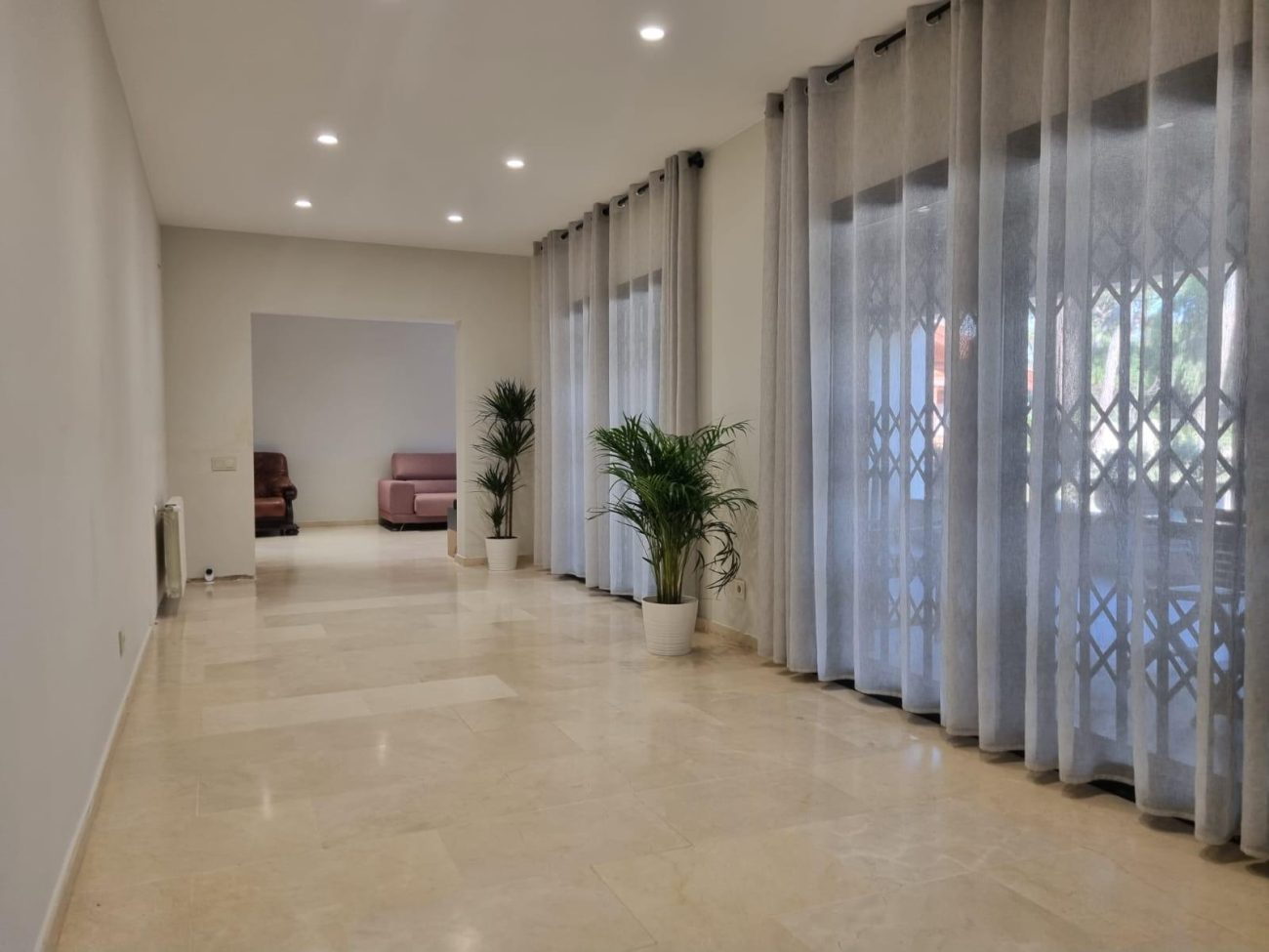 Location of the house: the quietest area, less than 100 meters to Castelldefels beach