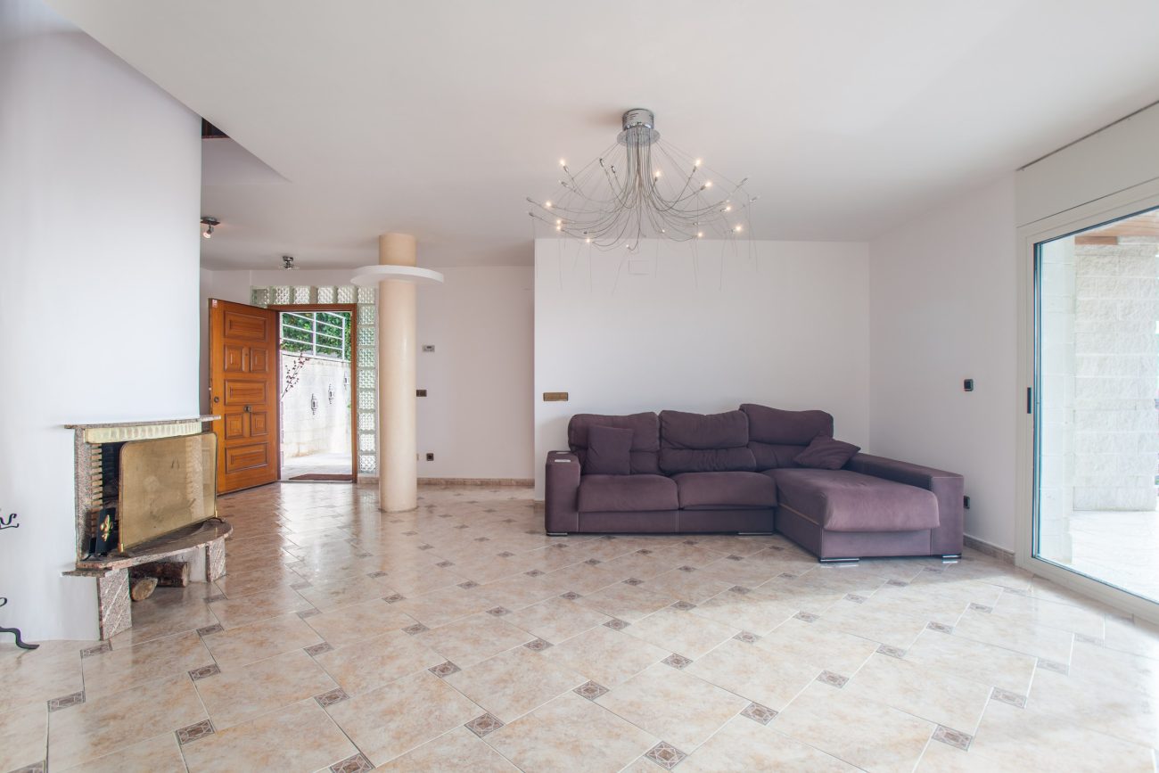 Bright house with sea views in Sitges