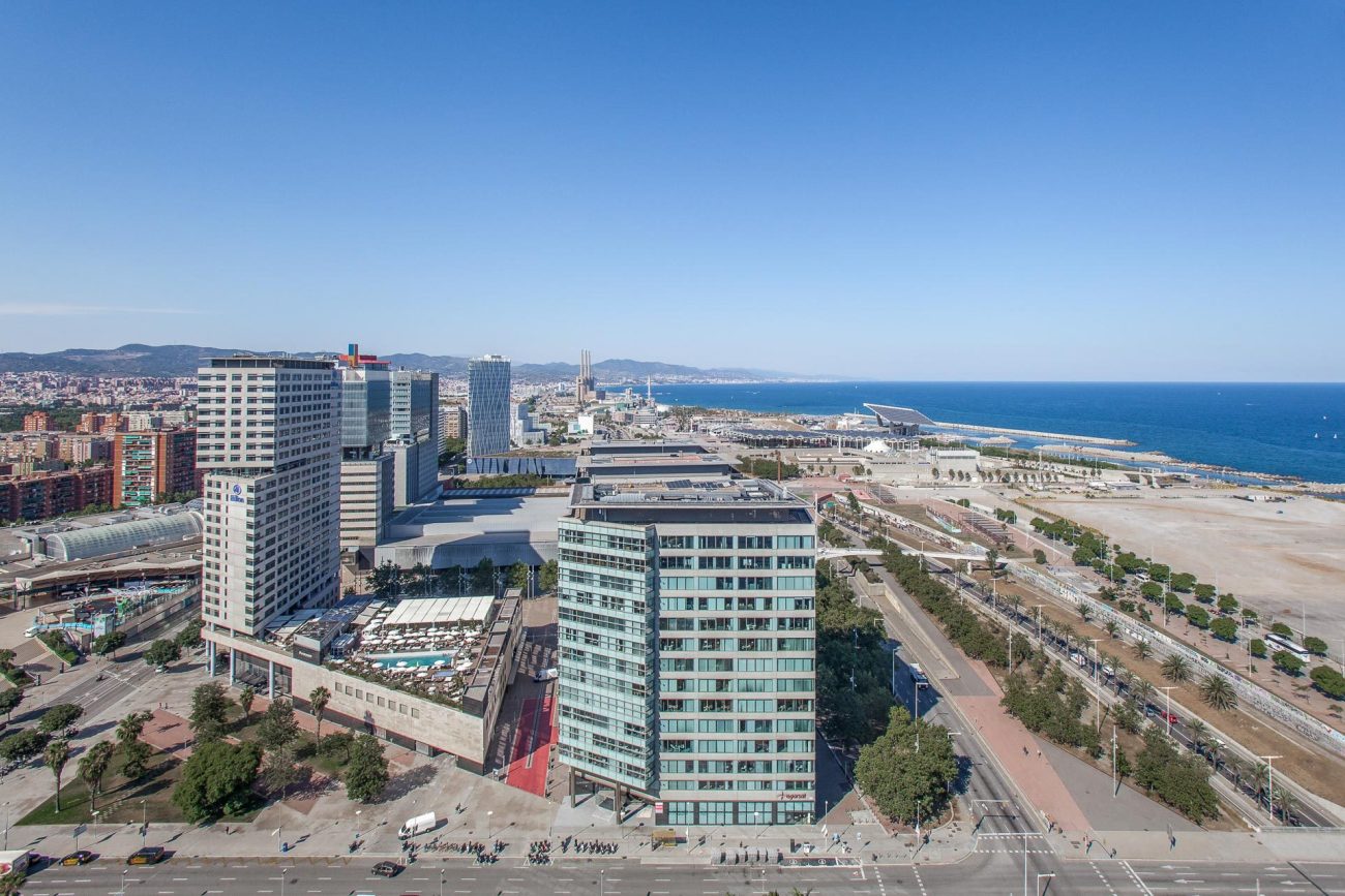 Penthouse on the 25th floor in a prestigious residential complex
