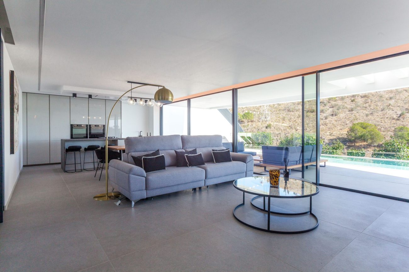 Your Oasis of Modernity and Comfort