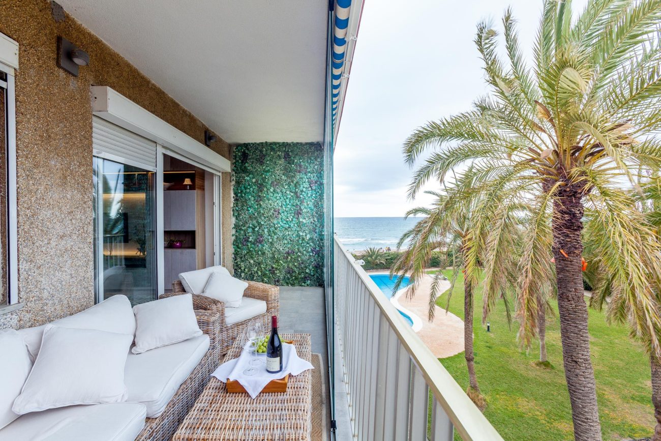 Are you ready to immerse yourself in an unforgettable experience?