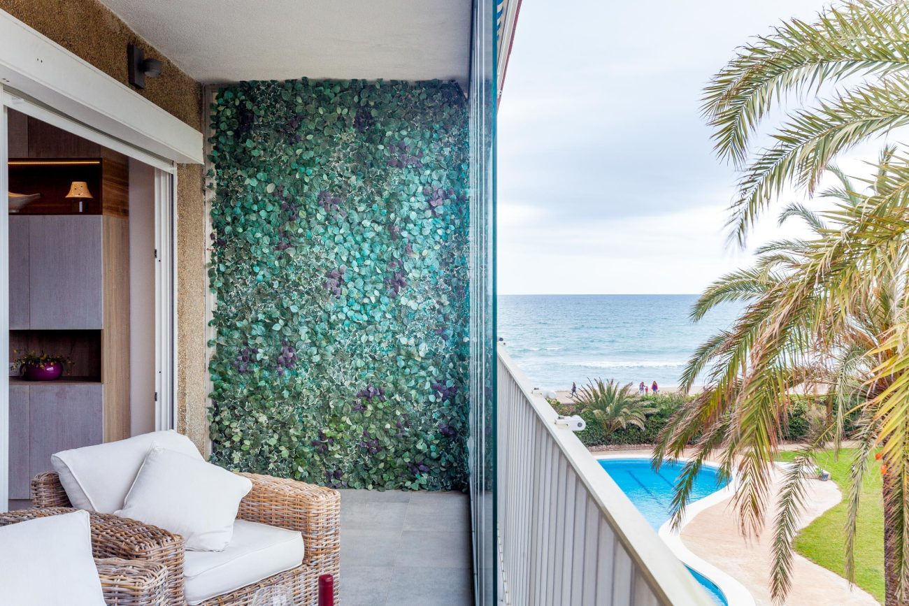 Are you ready to immerse yourself in an unforgettable experience?