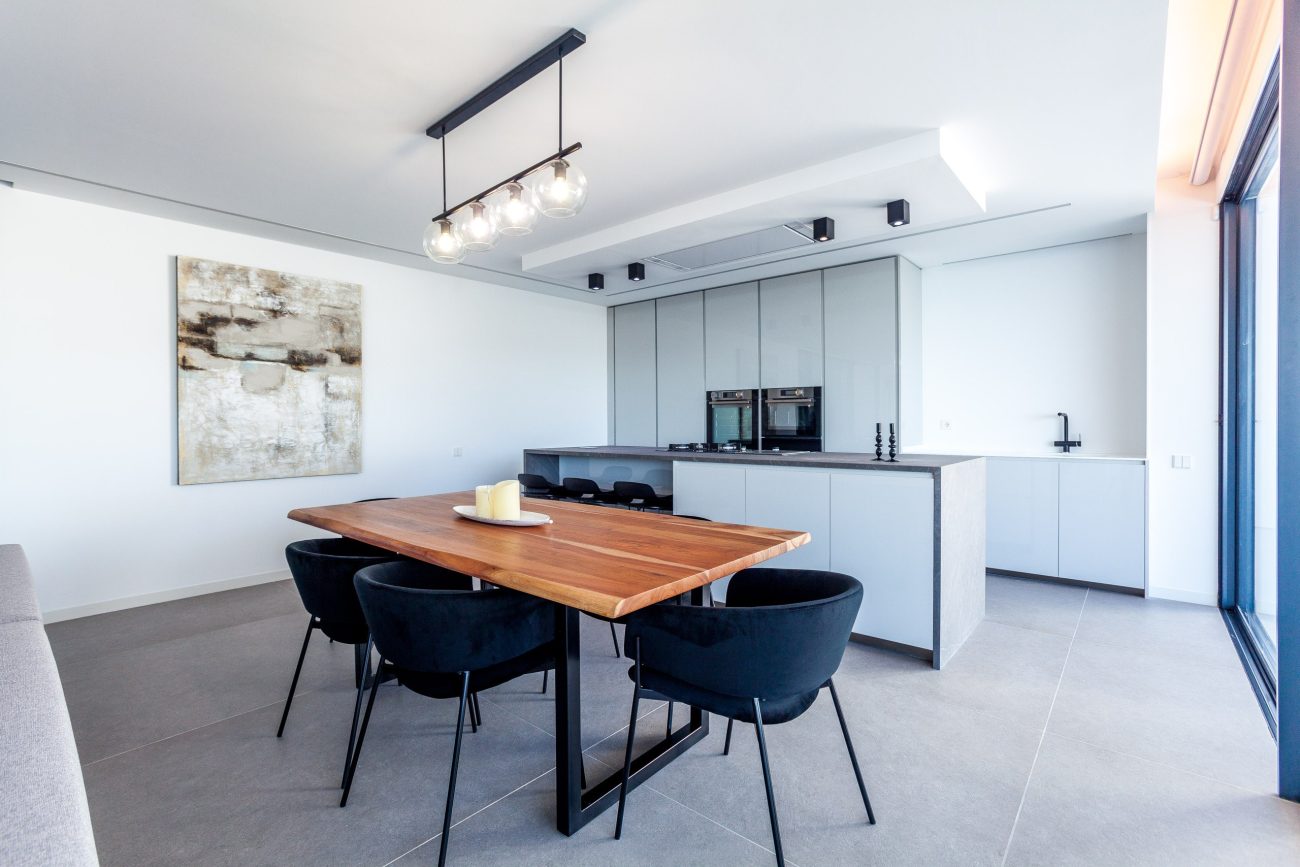 Your Oasis of Modernity and Comfort