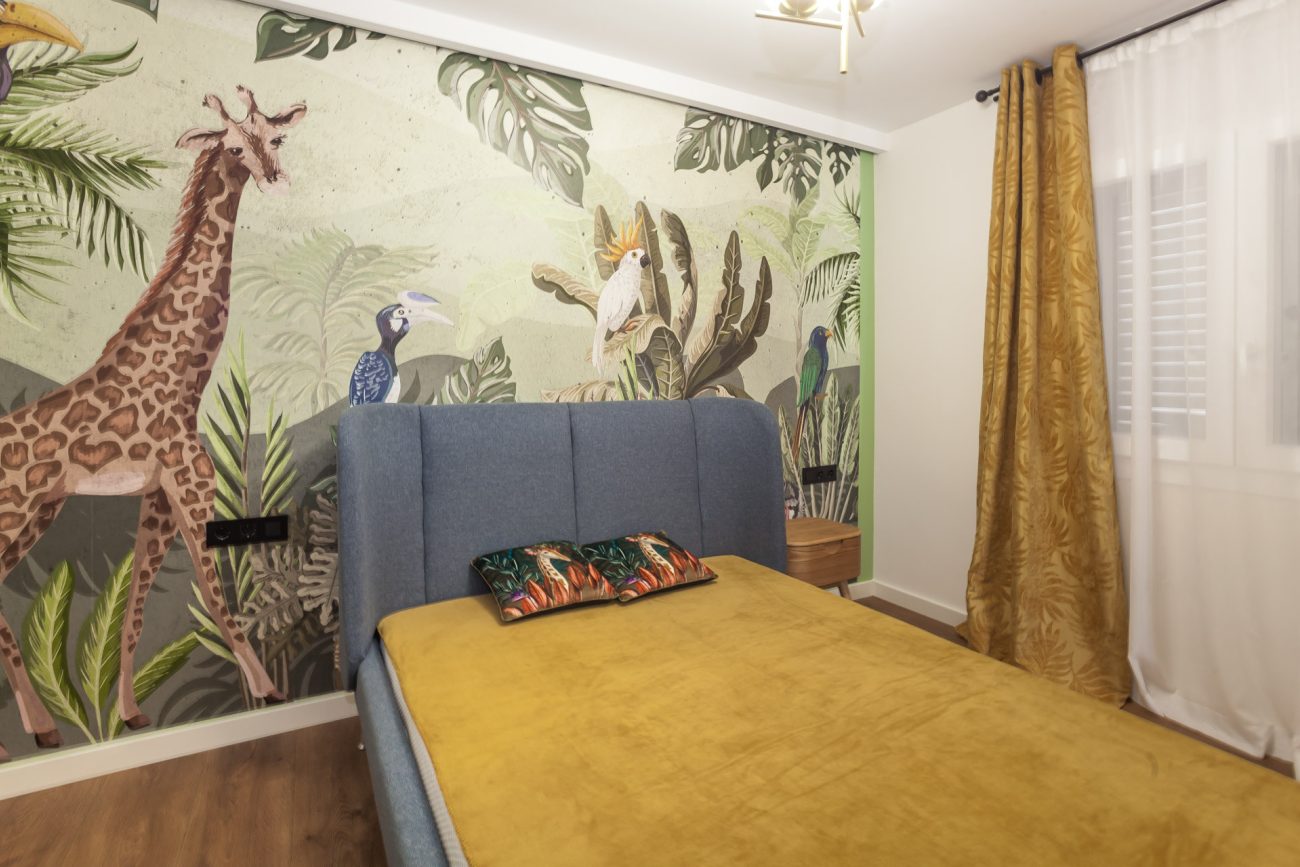 Spectacular newly renovated apartment