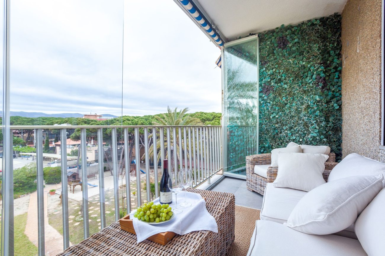 Are you ready to immerse yourself in an unforgettable experience?
