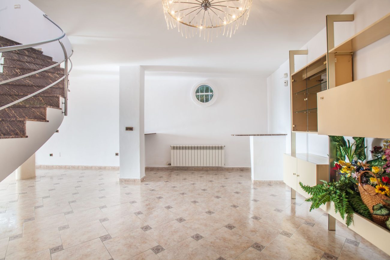 Bright house with sea views in Sitges