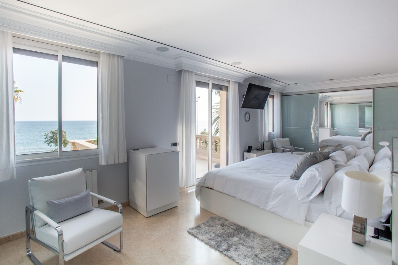 An Exclusive House on the first line to the sea in Sitges