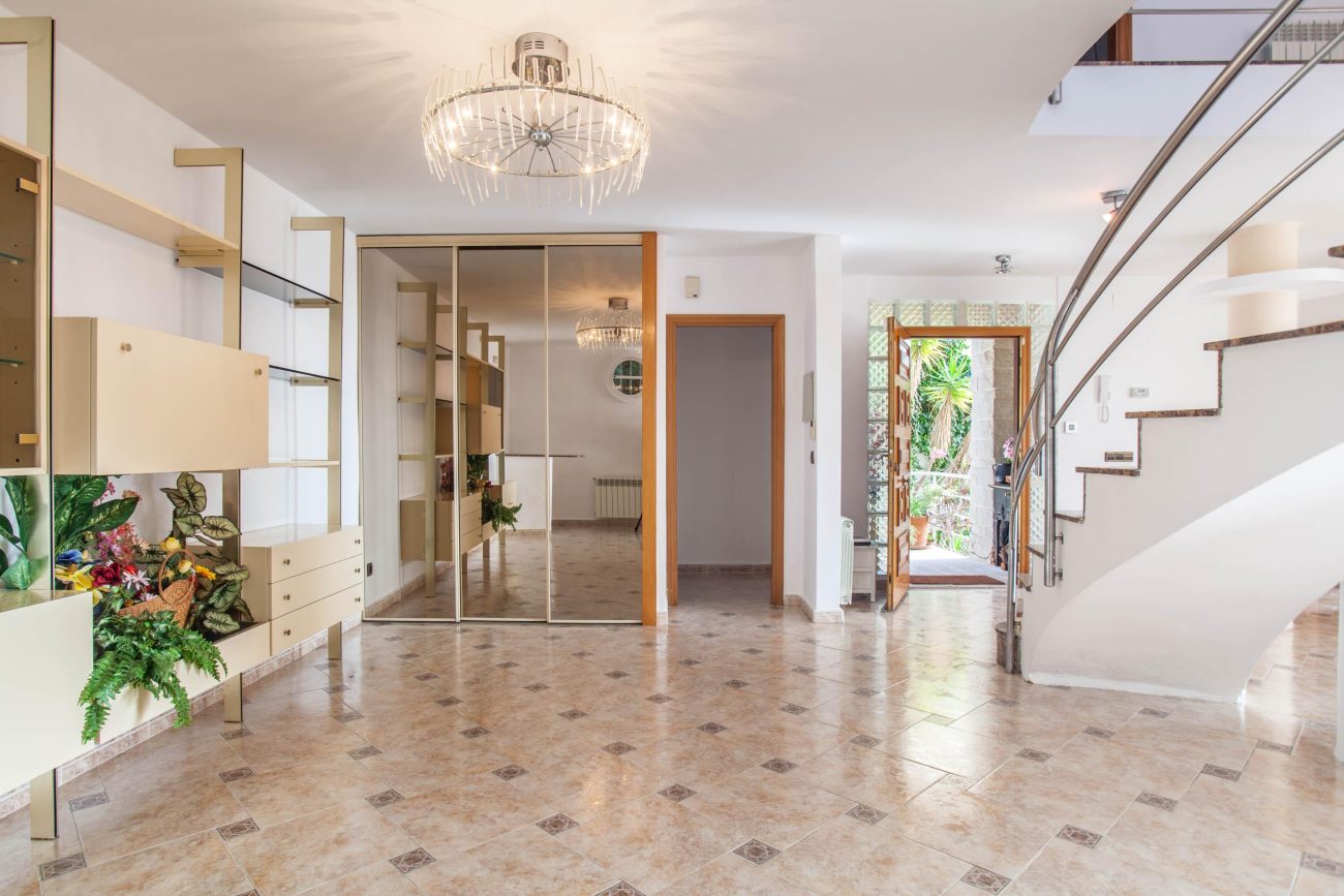 Bright house with sea views in Sitges