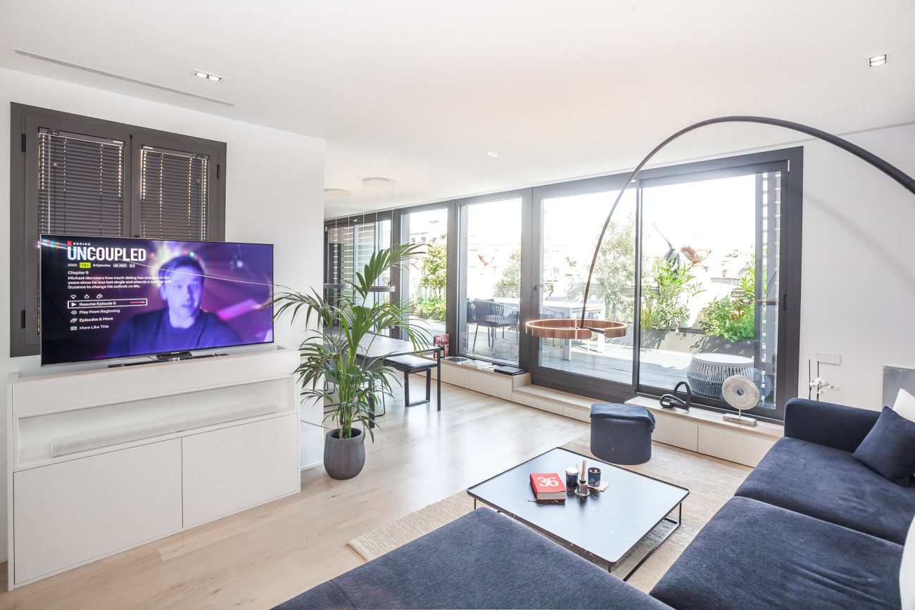Modern apartment in Gran Via
