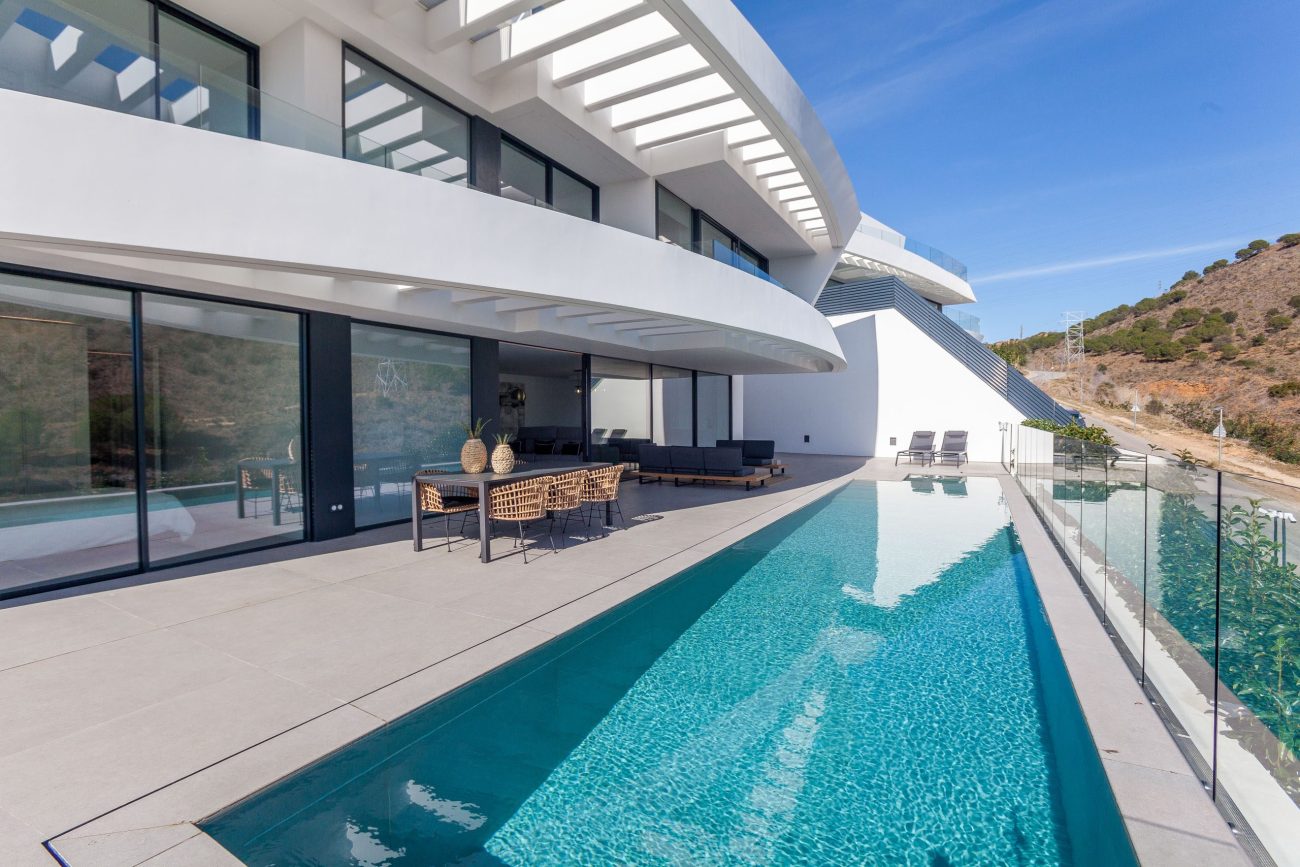 Your Oasis of Modernity and Comfort