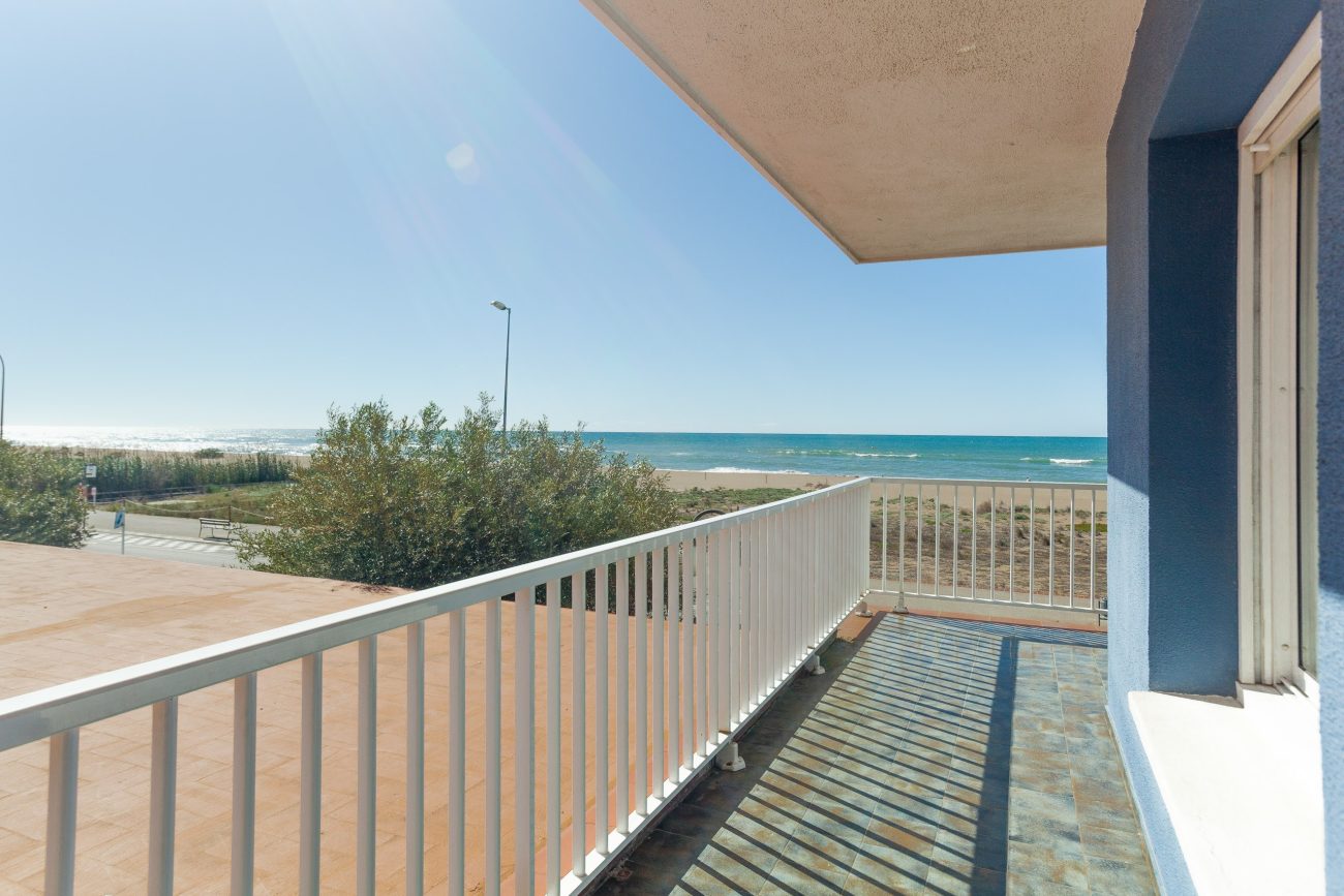 Feel the Mediterranean experience in Les Botigues de Sitges