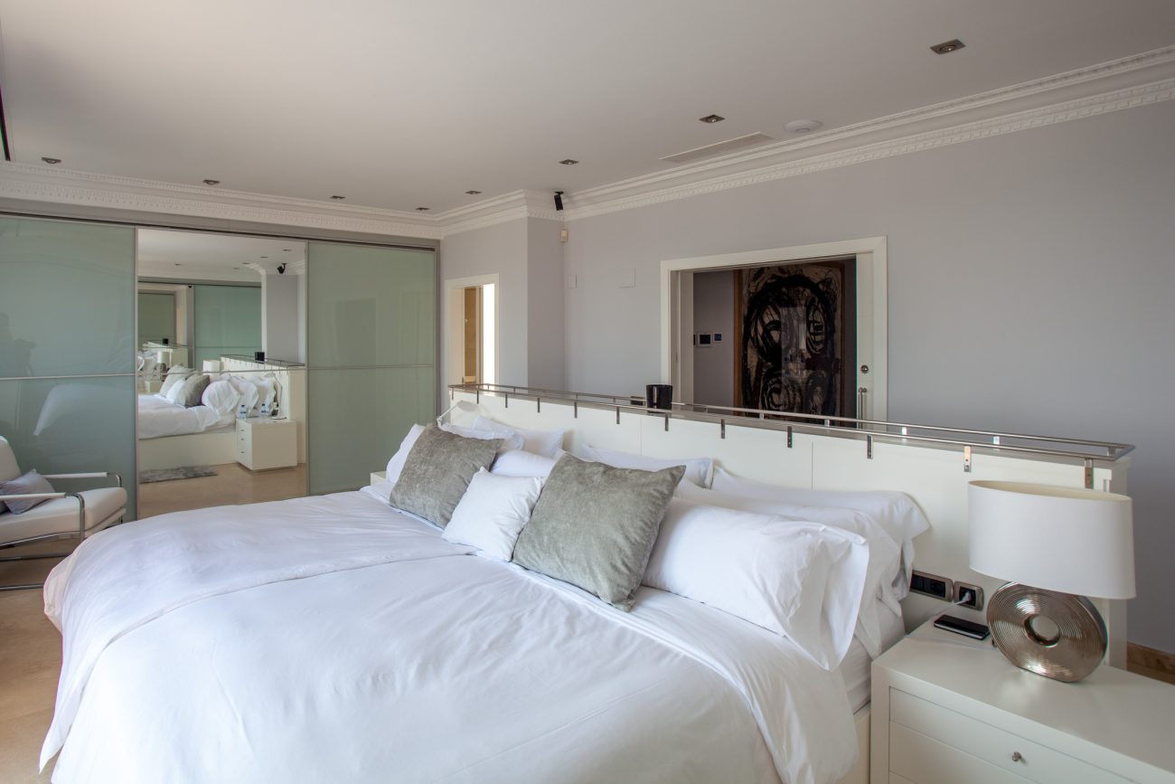 An Exclusive House on the first line to the sea in Sitges