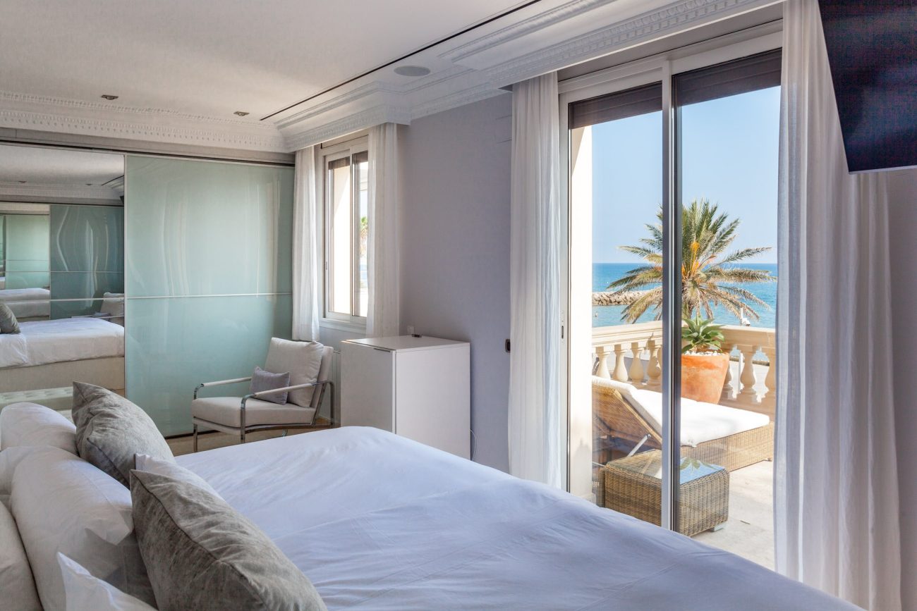 An Exclusive House on the first line to the sea in Sitges