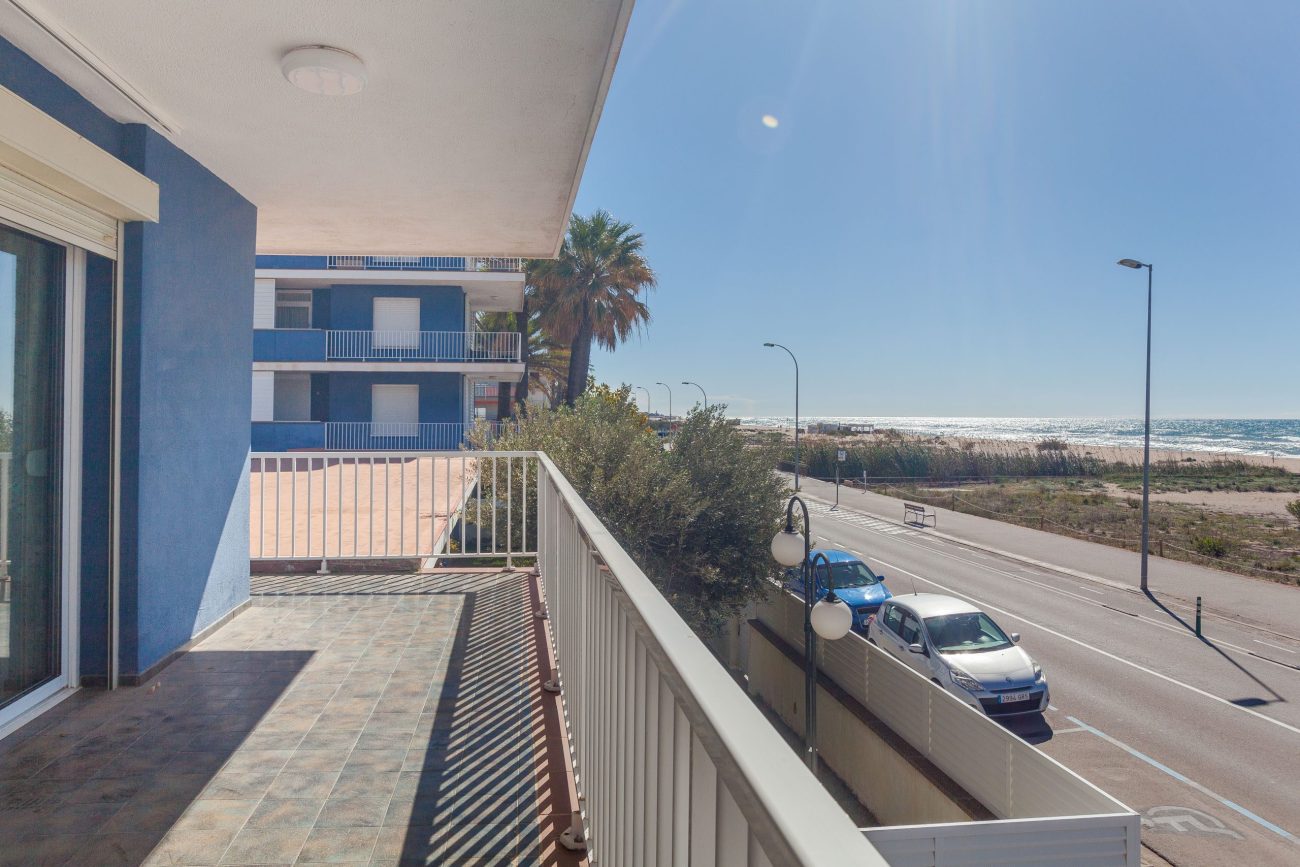 Feel the Mediterranean experience in Les Botigues de Sitges