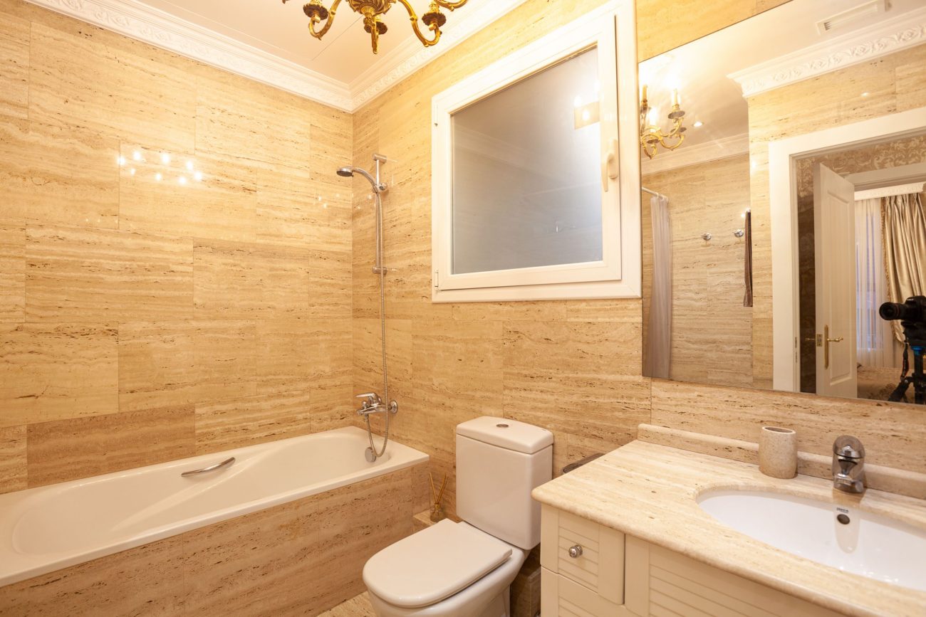 A luxury apartment in a premium location in Barcelona