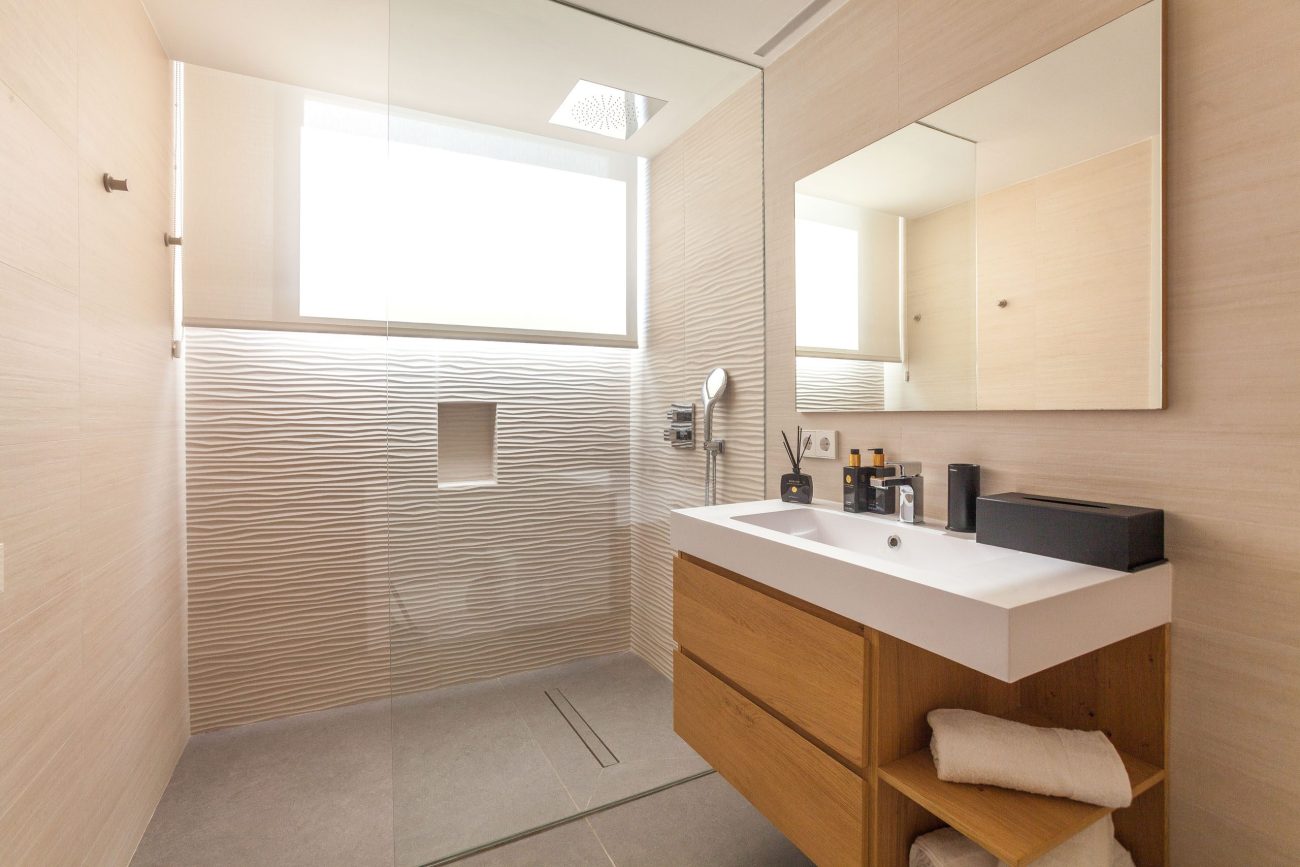 Your Oasis of Modernity and Comfort