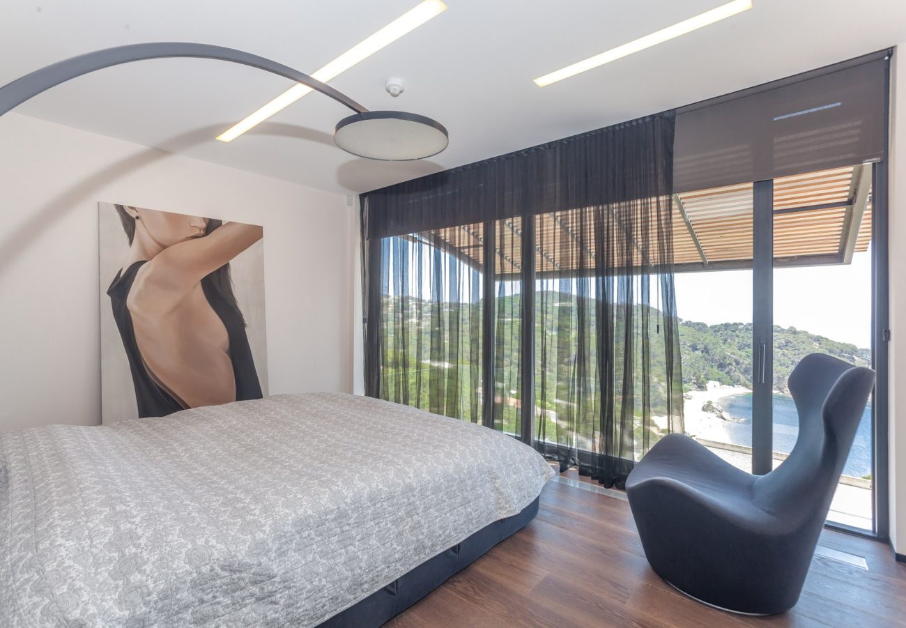 Luxury house with great view