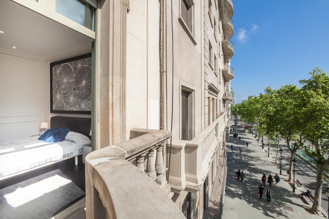 Spectacular flat in front of la Pedrera
