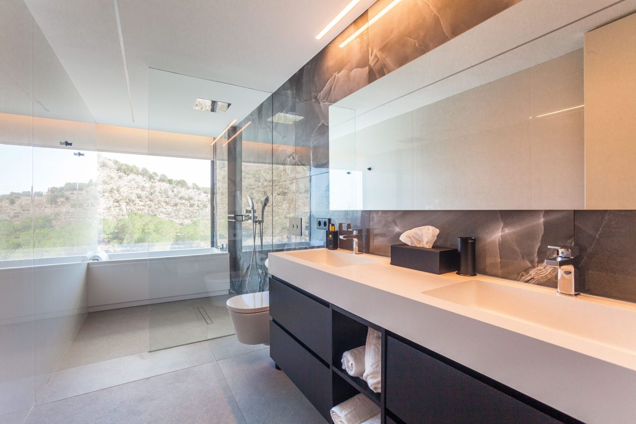 Your Oasis of Modernity and Comfort