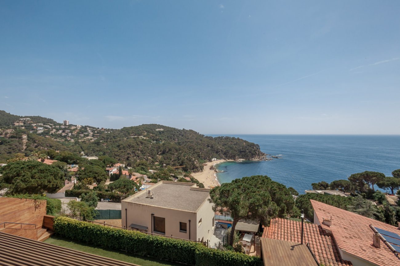 Luxury house with great view