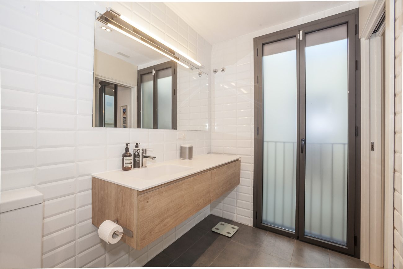 Modern apartment in Gran Via