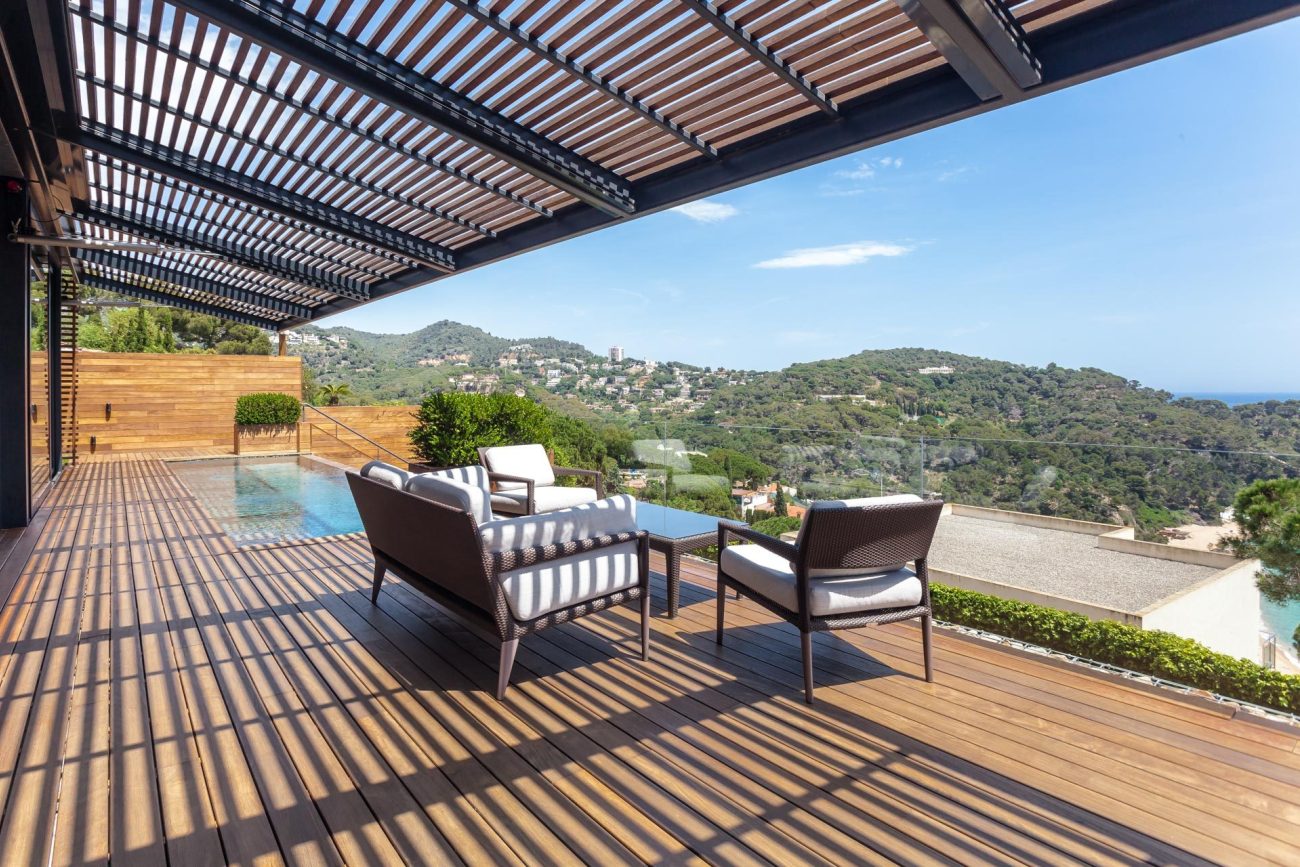 Luxury house with great view