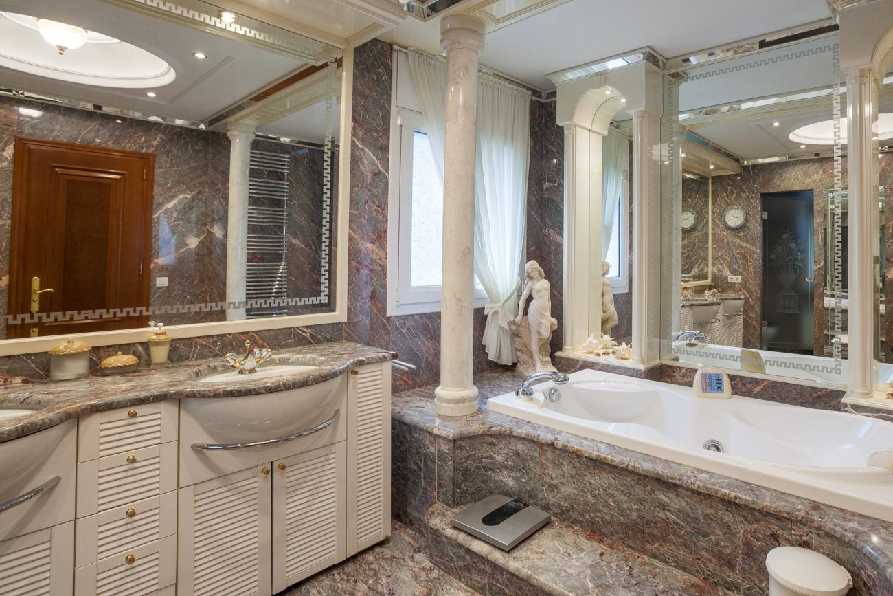 Spectacular house in the Pedralbes neighborhood with panoramic views