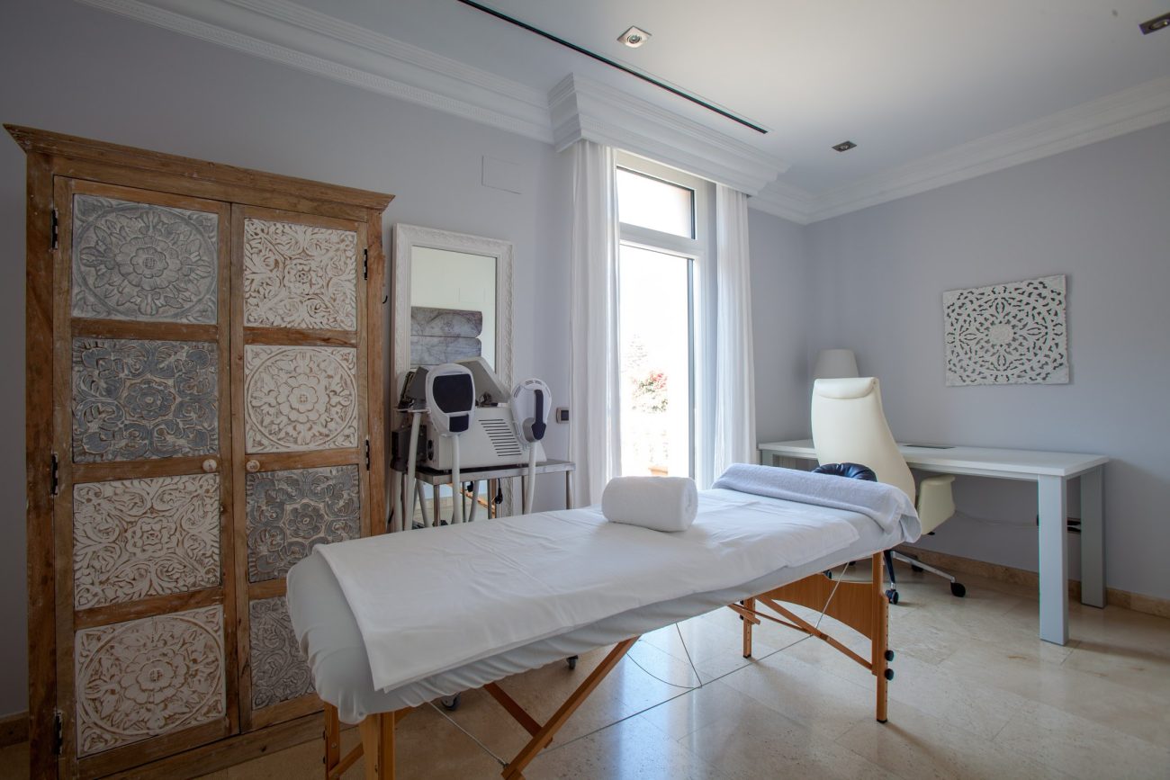 An Exclusive House on the first line to the sea in Sitges