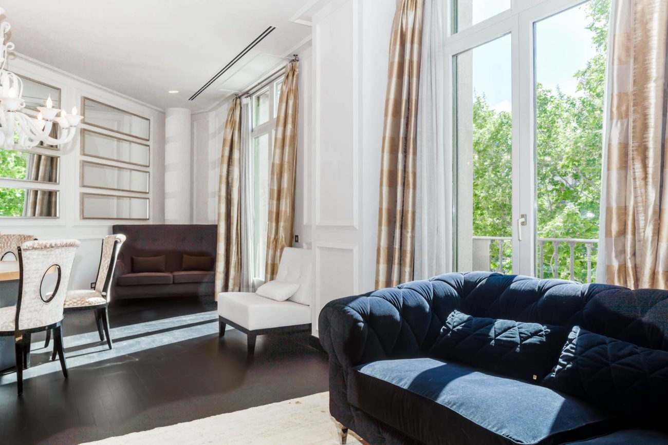 Spectacular flat in front of la Pedrera