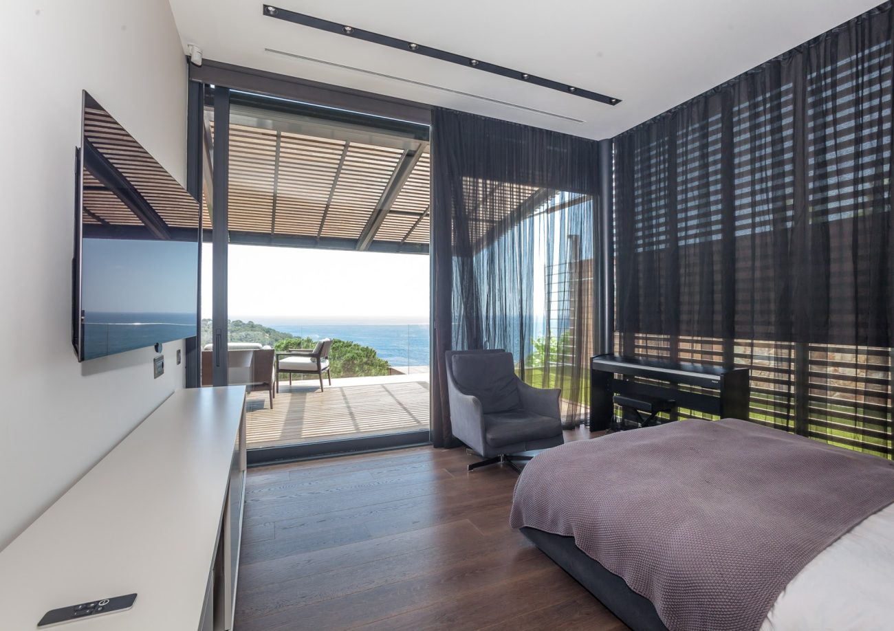 Luxury house with great view