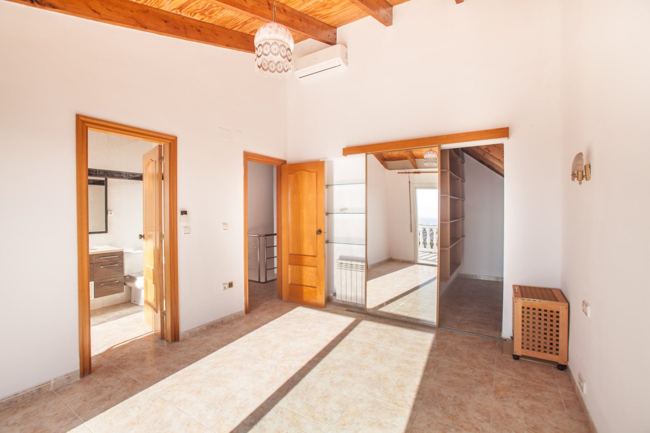 Bright house with sea views in Sitges
