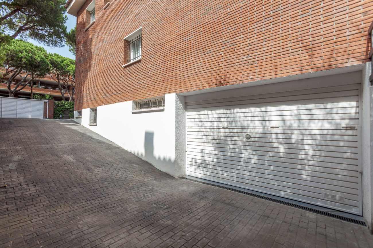 Exclusive home in the best residential area of Gavá Mar