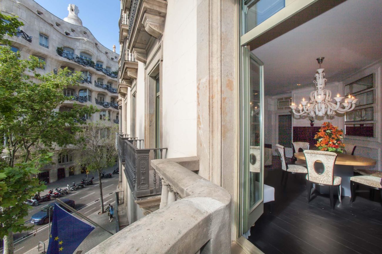 Spectacular flat in front of la Pedrera