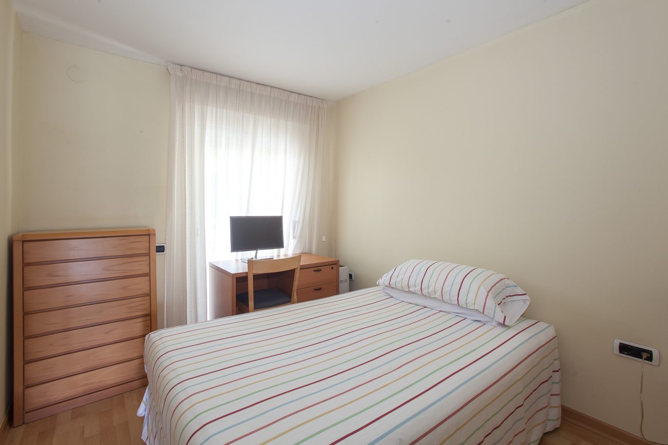 Penthouse with terrace and pool in the best area of ​​Gavá