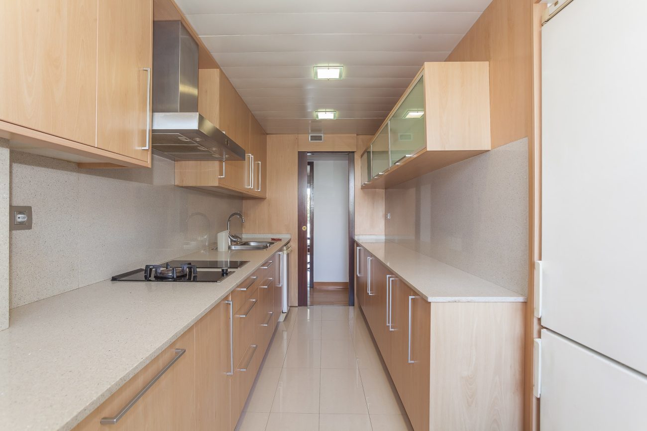 Penthouse with terrace and pool in the best area of ​​Gavá