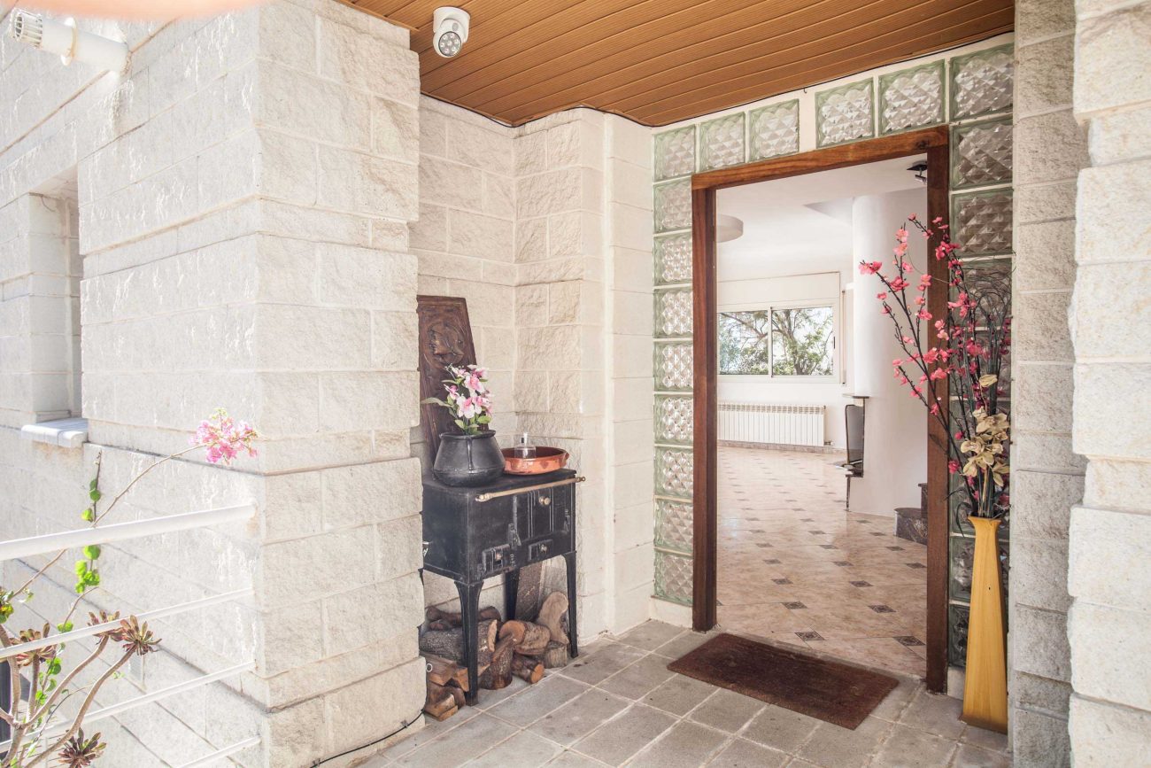 Bright house with sea views in Sitges