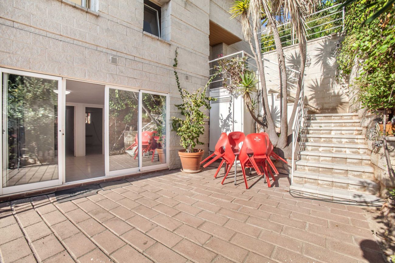 Bright house with sea views in Sitges