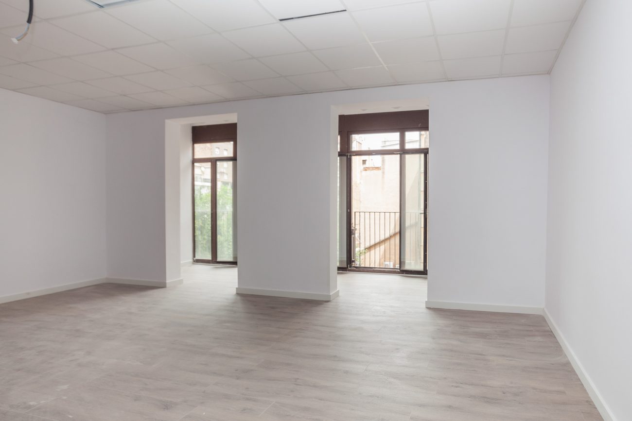 Office for rent on the main promenade of the city in the very center