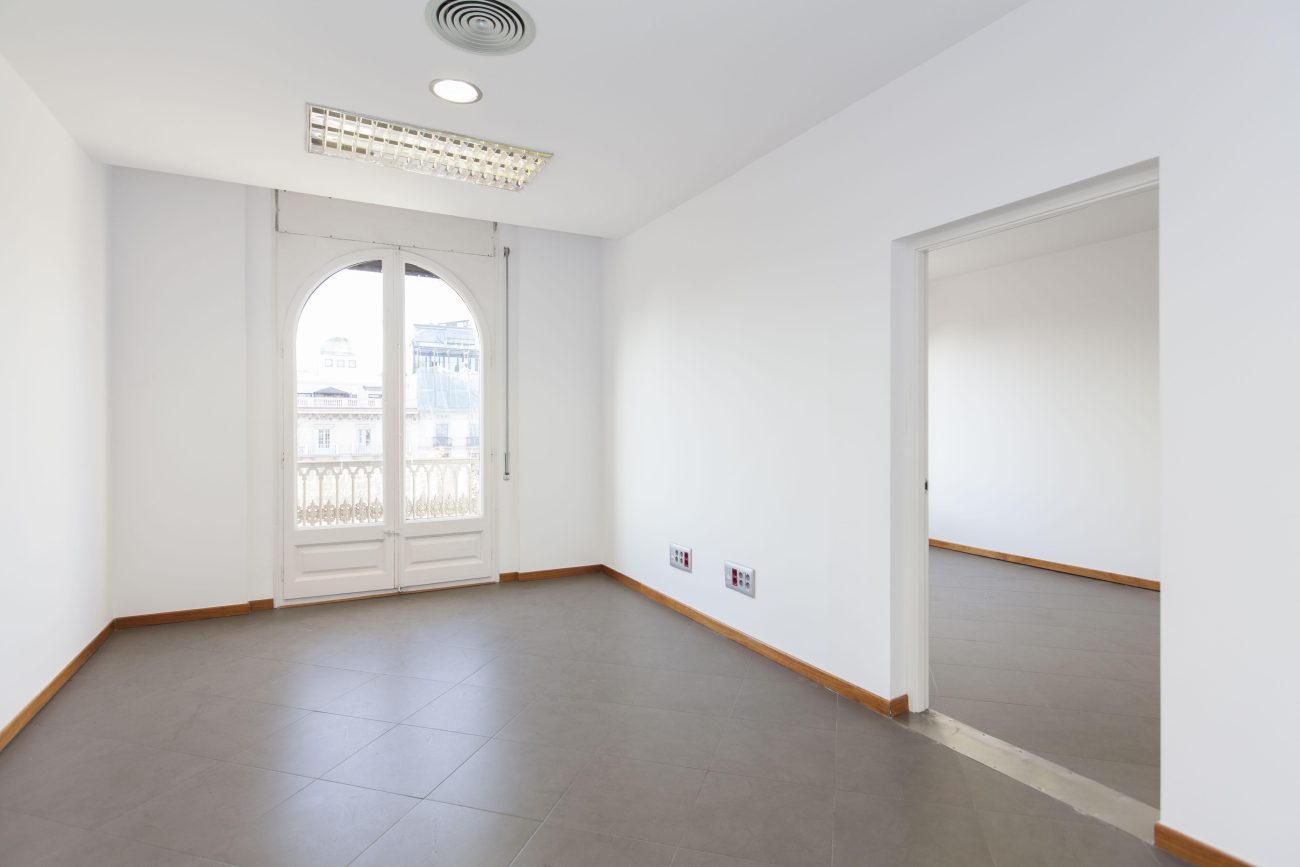 The prestige, historical value, luxury, and style of your office are indicators of your business status. Fantastic office space for rent that is meant to become the face of your business!