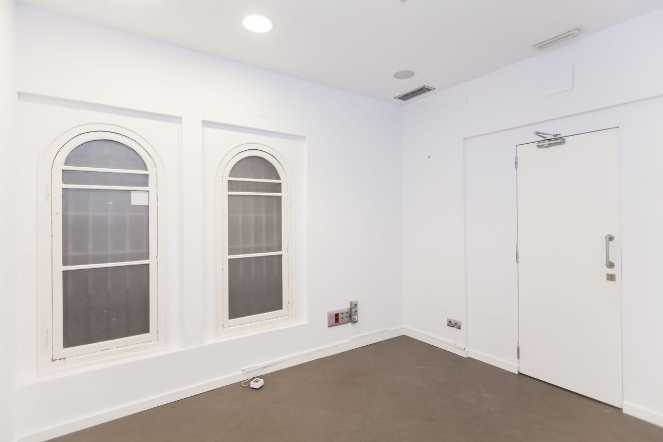 The prestige, historical value, luxury, and style of your office are indicators of your business status. Fantastic office space for rent that is meant to become the face of your business!