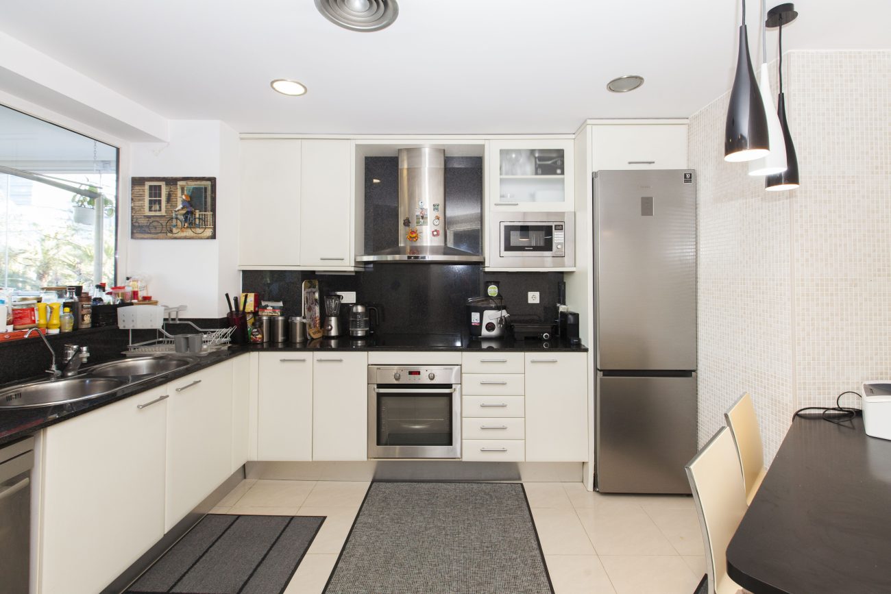 Apartment in a prestigious fast-growing coastal area of ​​Diagonal Mar