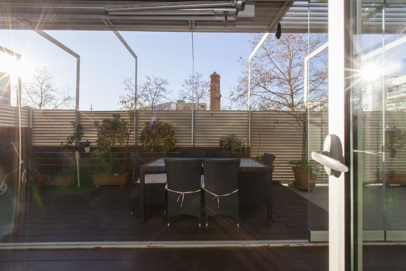 Spacious apartment with terrace in Diagonal Mar