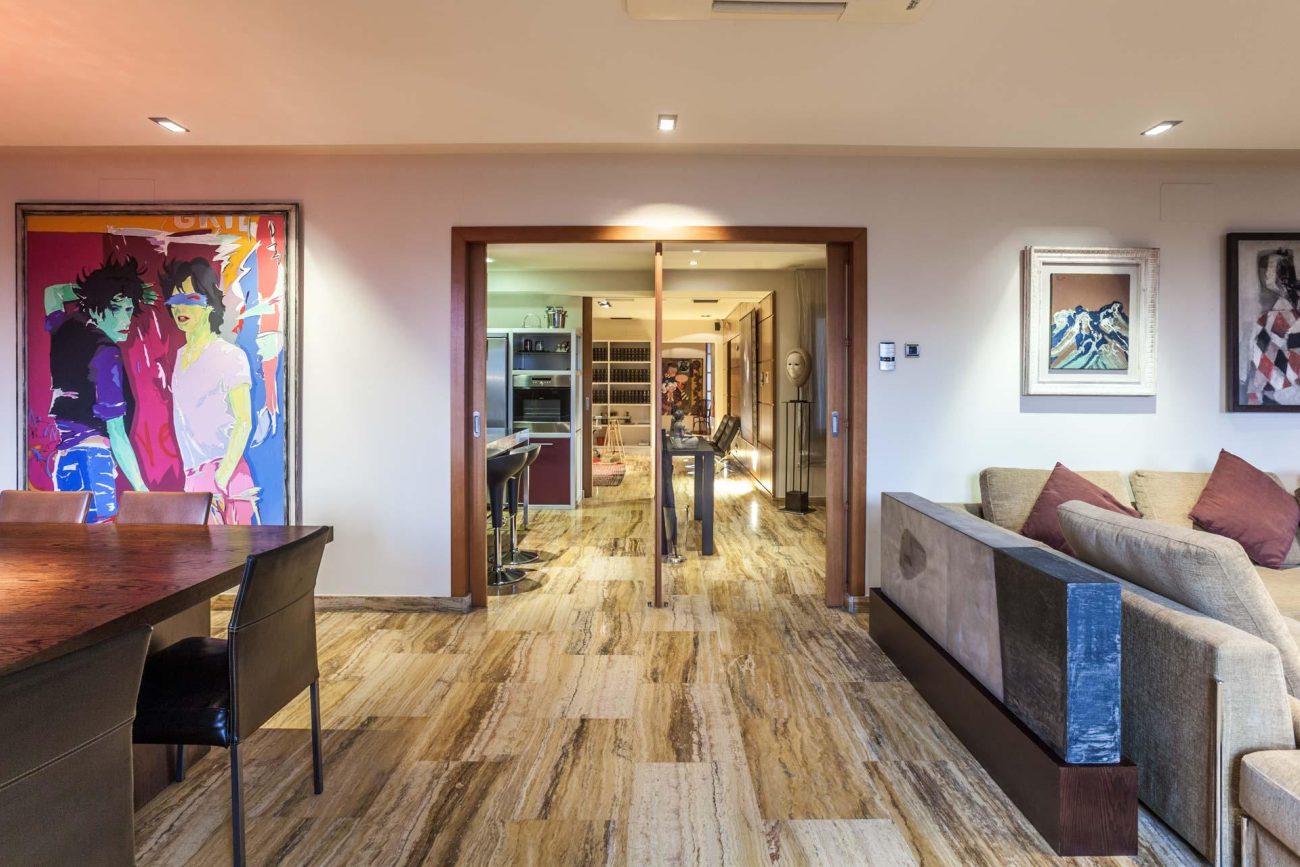 Charming Apartment on Paseo de Gracia: A Haven of Beauty and Style