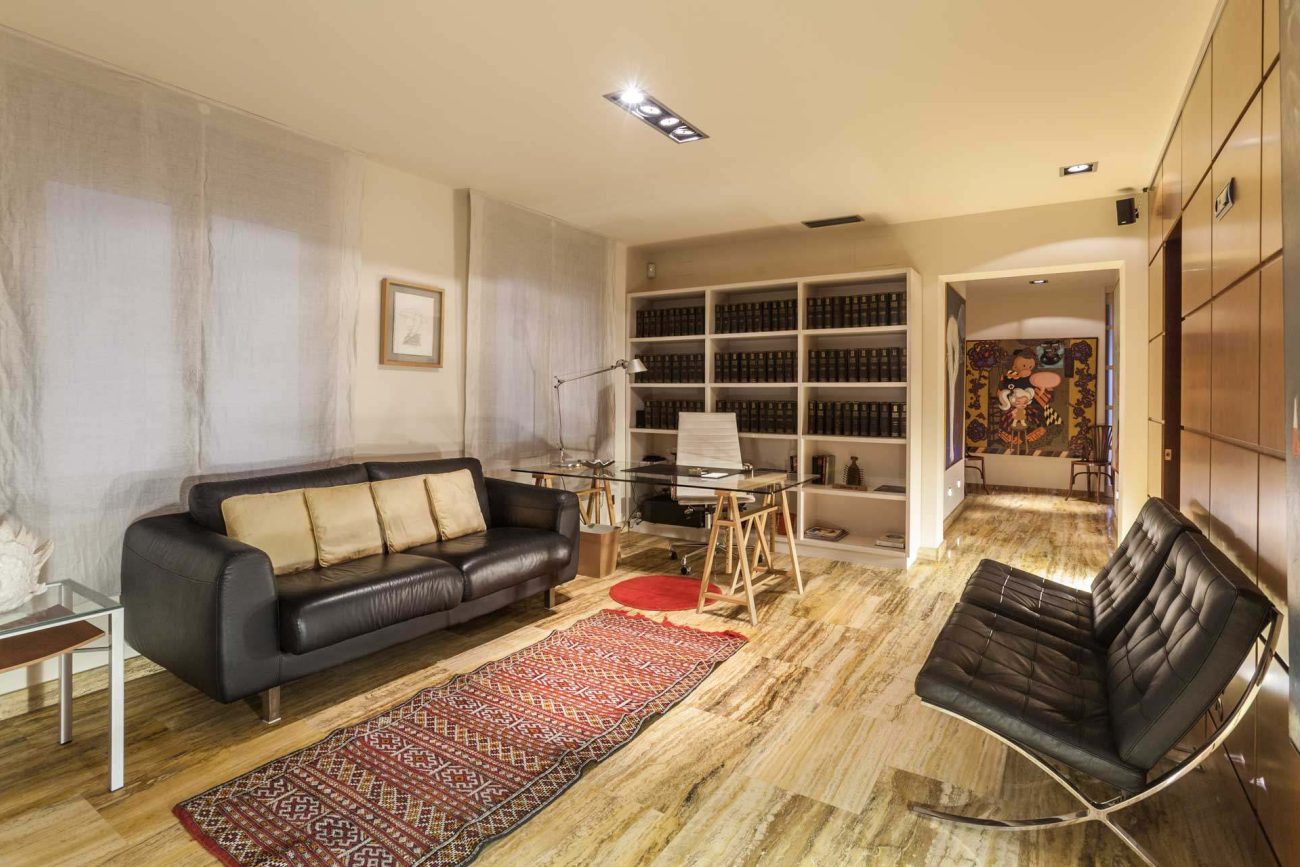 Charming Apartment on Paseo de Gracia: A Haven of Beauty and Style