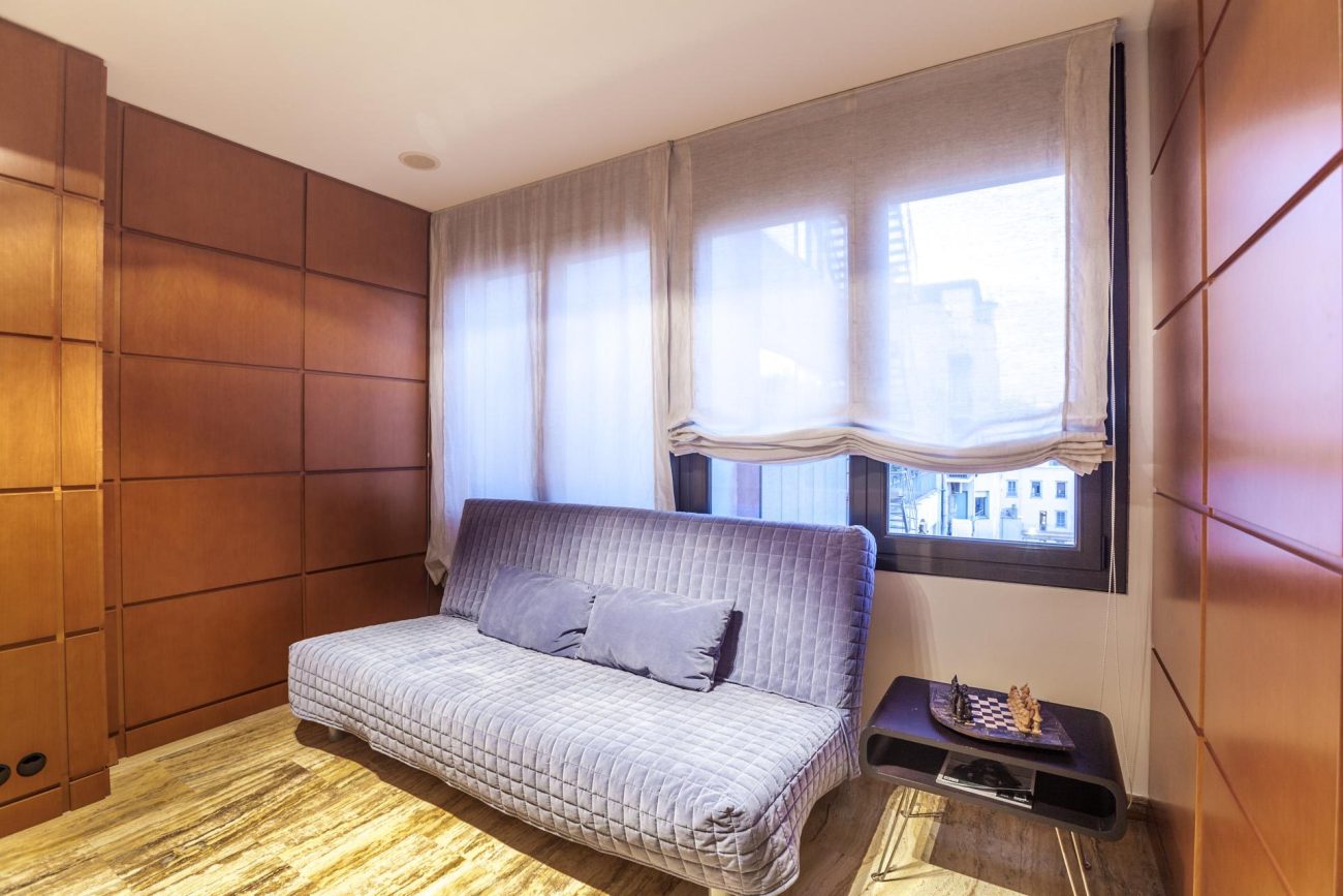 Charming Apartment on Paseo de Gracia: A Haven of Beauty and Style