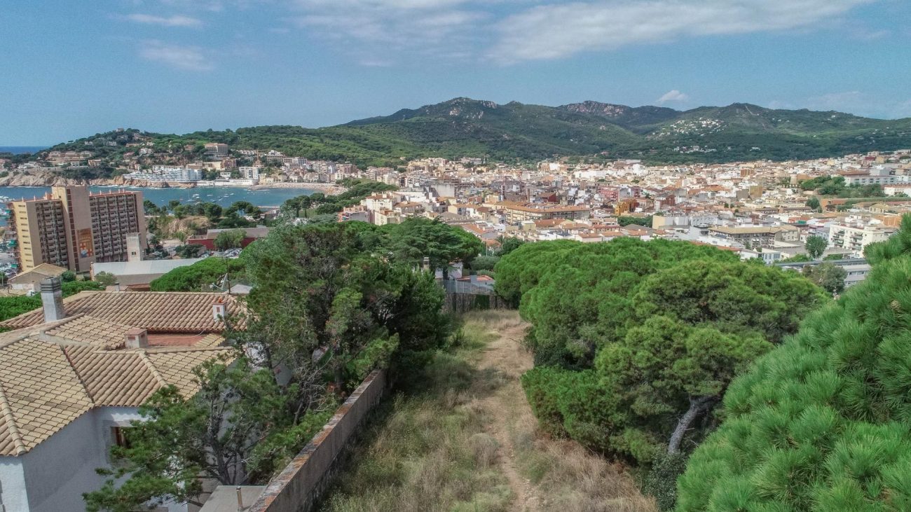 Unique plot with panoramic sea views in Sant Feliu de Guixols