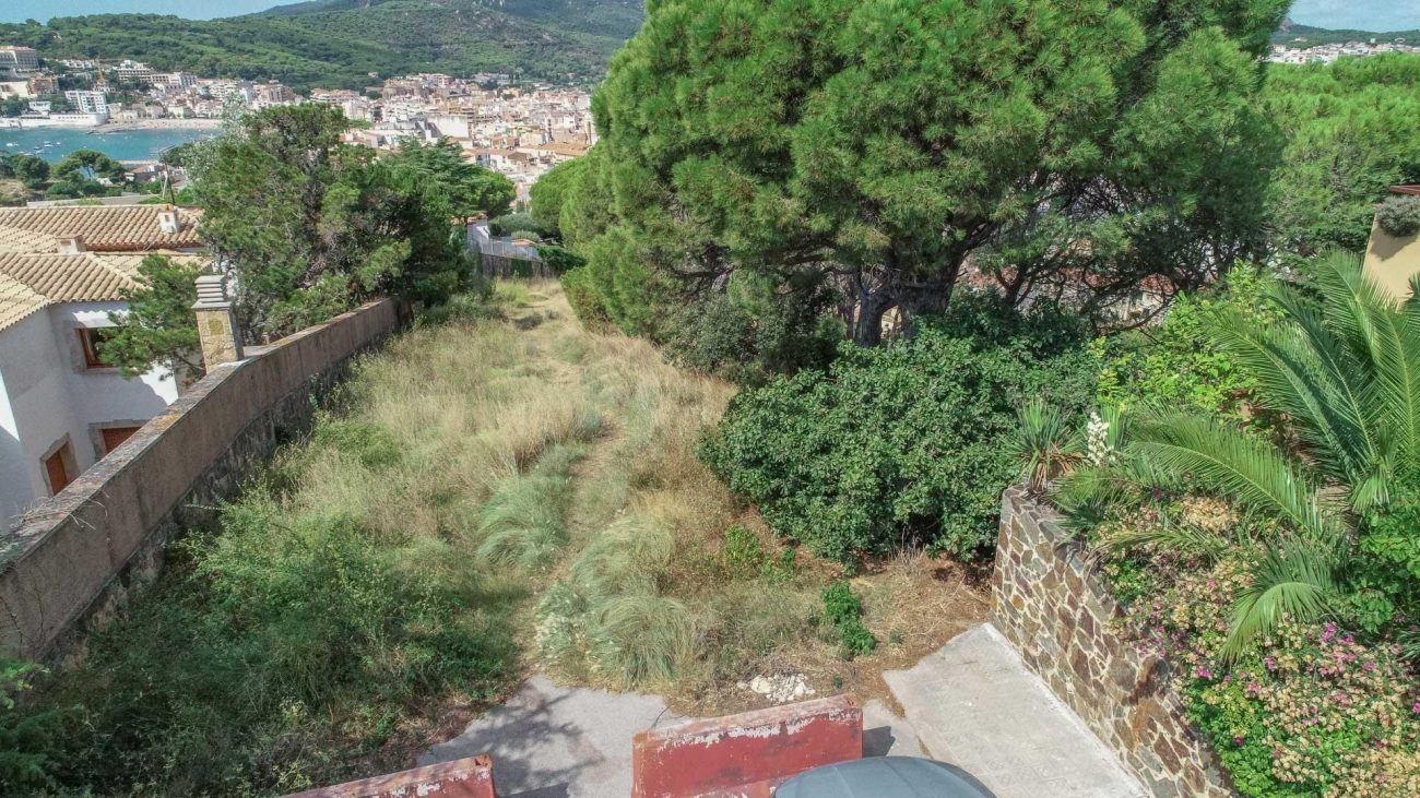 Unique plot with panoramic sea views in Sant Feliu de Guixols