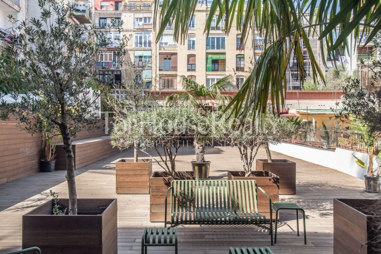 Spectacular flat in the Golden Square of Barcelona